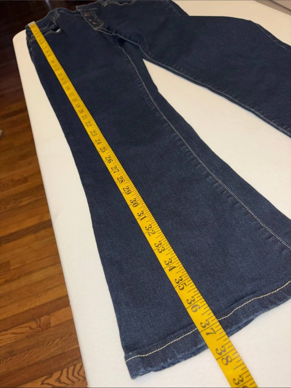 Harper Heritage High Rise Flare jeans button fly straight leg dark wash Size 28